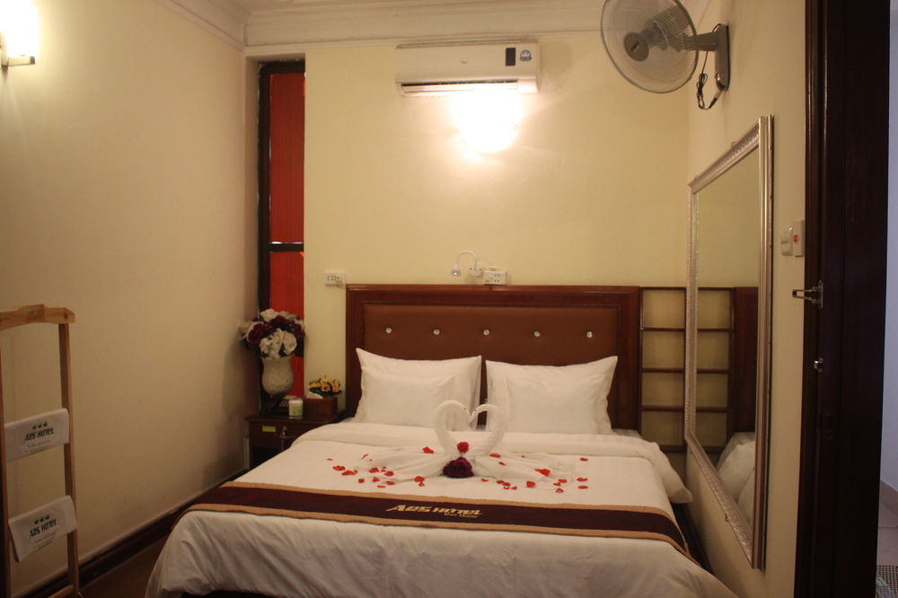 A25 Hotel - 150 Nguyen Thai Hoc Hanoi Eksteriør bilde